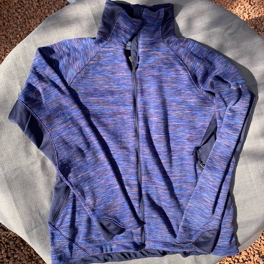 L Columbia blue Quarts sweatshirt Women’s